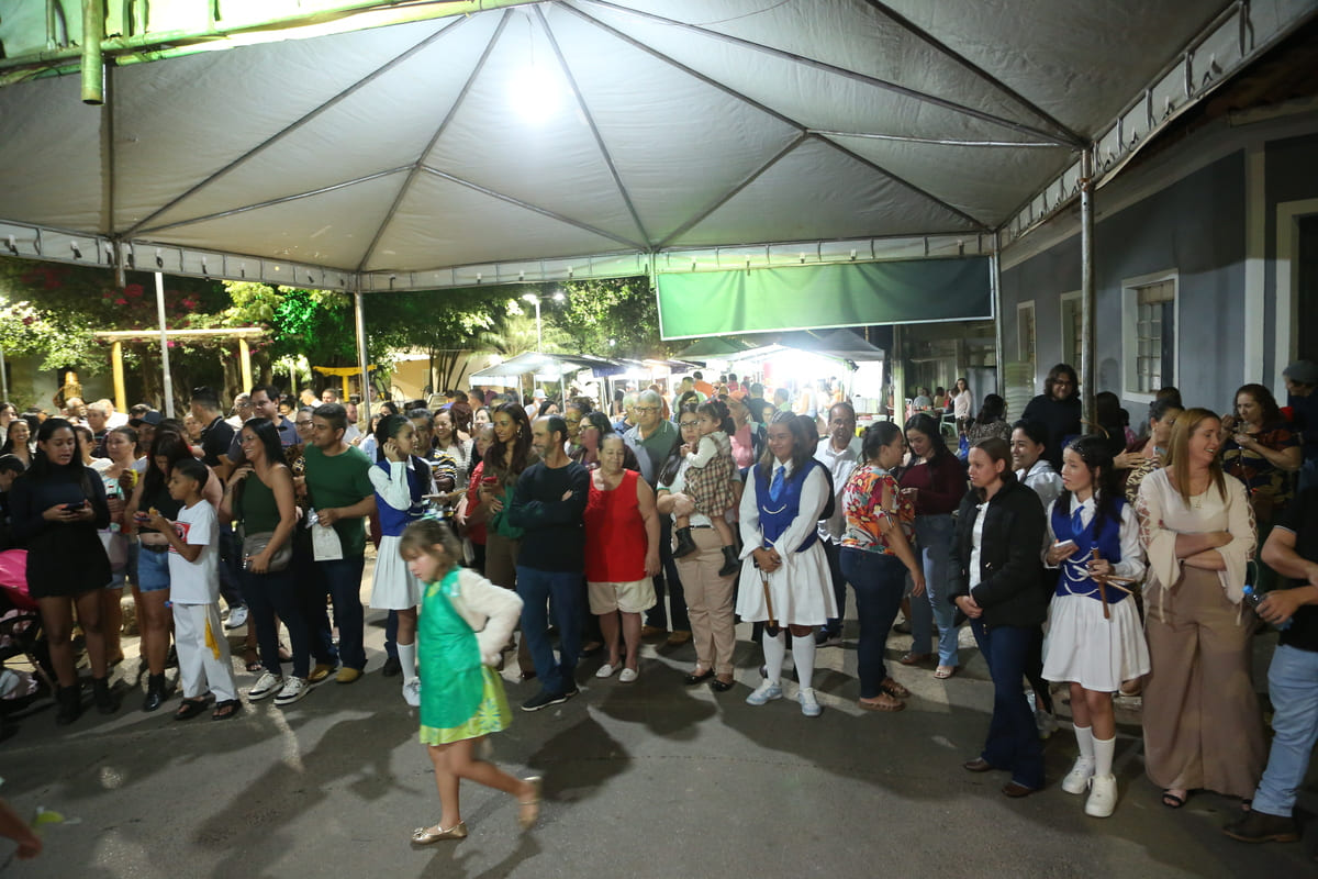 Feira da AgriCultura Douradoquara - MG